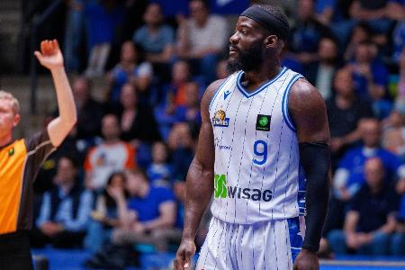 Rassismus-Vorfälle: Skyliners Frankfurt erstatten Anzeige