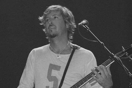 Charlie Colin: Ehemaliger Train-Bassist stirbt mit nur 58 Jahren