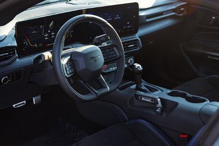 Hennessey H850 Ford Mustang Dark Horse