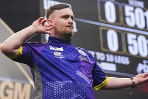 Neun-Darter inklusive: Littler gewinnt Premier League