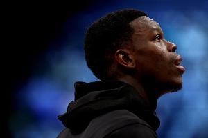 Schröder-Vorstoß gegen Rassismus: "Kulturen zusammenbringen"