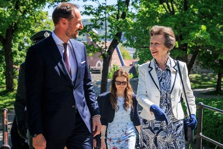 Prinzessin Anne in Oslo: Sie besucht ihr Patenkind Haakon