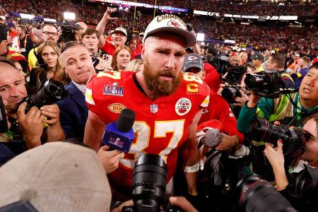 Travis Kelce reagiert auf sexistische Rede von Teamkollege