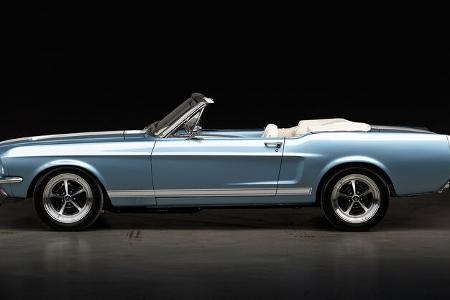 Restomod Mustang Cabrio 1967 Velocity mit offenem Verdeck