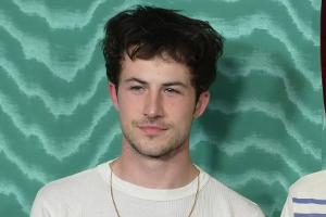 Darum nimmt sich Dylan Minnette eine Pause von der Schauspielerei