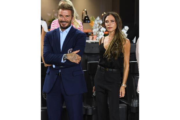 Auch David und Victoria Beckham gehören mit 455 Millionen durch ihre diversen Unternehmungen zu den Superreichen des Landes, stiegen von Platz 320 im Vorjahr auf Platz 297 auf.