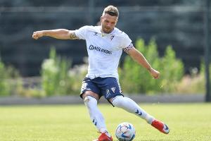 FC länger in Liga zwei? Podolski: "Kann sein"