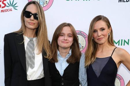 Angelina Jolie und Tochter Vivienne strahlen bei Musical-Premiere