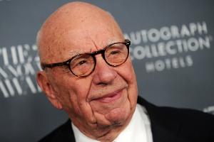 Rupert Murdoch: Fünfte Hochzeit mit 93 Jahren und in Turnschuhen