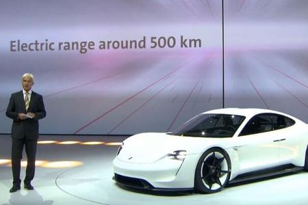 09/2015, Porsche Mission E