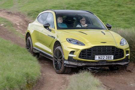 Aston Martin DBX 707