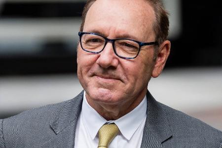 Kevin Spacey gesteht im TV-Interview, 
