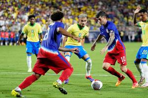 Copa-America-Gastgeber USA ringt Brasilien Remis ab