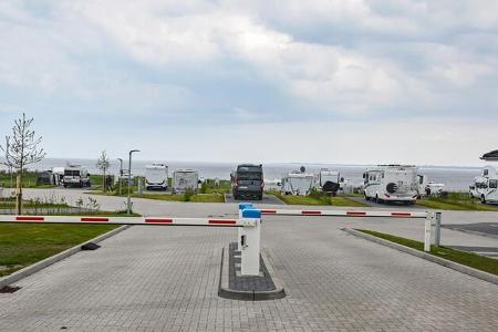 Umfrage des Monats f