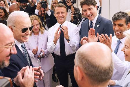 Ein Ständchen für den Kanzler: G7-Runde singt für Olaf Scholz