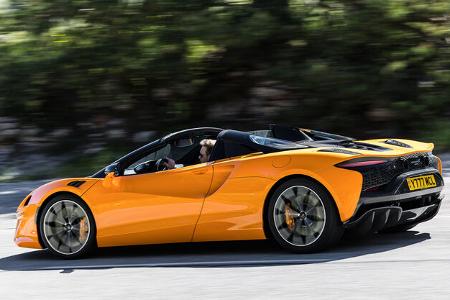 McLaren Artura Spider