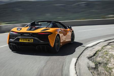 McLaren Artura Spider