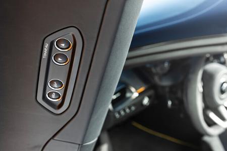 McLaren Artura Spider