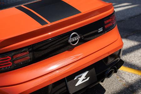 2024 Nissan Z Heritage Edition