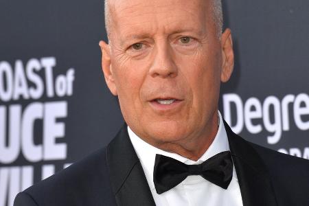 Die Familie teilt private Fotos zu Ehren von Bruce Willis