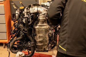 Wie die Reinigung des Dieselpartikelfilters Ihnen viel Geld spart