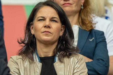 Annalena Baerbock: Außenministerin besucht EM-Vorrundenpartie