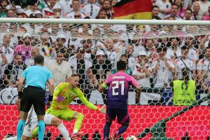 Party in Pink: Deutschland steht schon im Achtelfinale