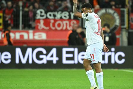 Frankfurt verleiht Ngankam nach Hannover