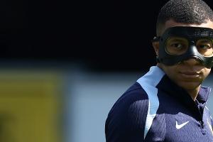 Deschamps lässt Mbappe-Startelfeinsatz gegen Polen offen