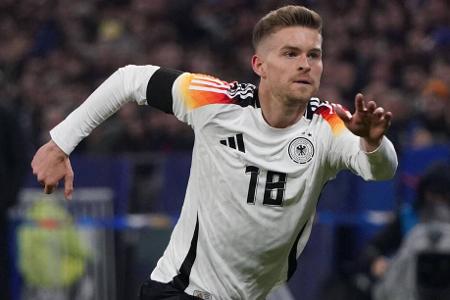 Maximilian Mittelstädt - Note: 2,5 - Agiert bislang so, als wäre er schon immer dabei gewesen. Immer anspielfreudig, mit vielen Flanken, die teils auch für Gefahr sorgen. Bislang ein überzeugender EM-Auftritt des Stuttgarters.