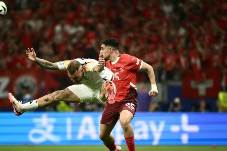 Tattoo-Künstler Raum: 