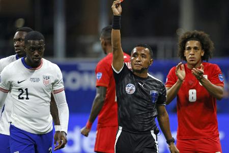 Panama schockt Gastgeber USA - Uruguay entzaubert Bolivien