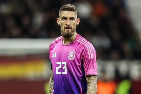 Robert Andrich - Note: 3,0 - Drei Auftritte ohne große Höhepunkte sind beinahe ein Qualitätsmerkmal für einen Abräumer wie ihn. Hatte er den Ball, gab er ihn zum Verteilen meist schnell an Kroos ab. Überzeugt durch sein resolutes Spiel, ist mit seiner rustikalen Art aber immer hart an der Grenze zur Verwarnung