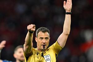 Zwayer pfeift Niederlande gegen Rumänien