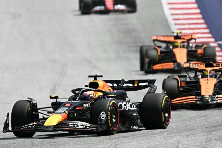 Spielberg: Verstappen schlägt McLaren-Duo im Sprint