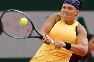 Kerber-Bezwingerin Schnaider triumphiert in Bad Homburg