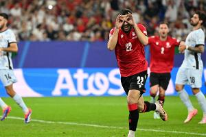 EM-Shootingstar Mikautadse von Metz fest verpflichtet