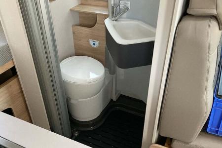 Dethleffs Schwenkbad