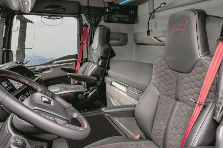 MAN TGX Individual Lion S