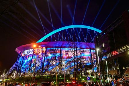 DEL: Ausnahmeregel für die Haie - Berlin startet in Köln