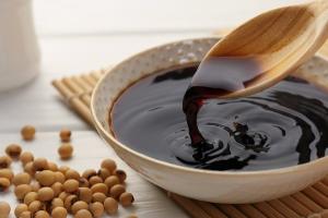 Sojasauce ist nicht gleich Sojasauce: Diese Unterschiede gibt es