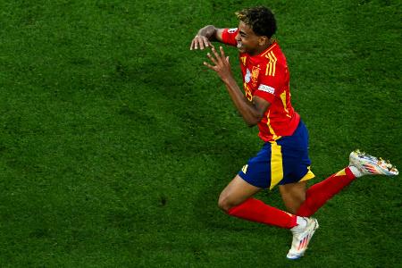 Yamal jüngster Torschütze der EM-Geschichte