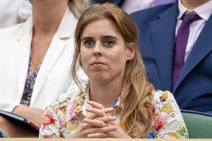 Prinzessin Beatrice genießt Wimbledon in der Royal Box