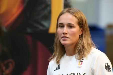 Nach Popp: Auch Lohmann reist von den DFB-Frauen ab