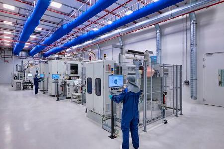 BMW Batteriezellen Fabrik Batterie CMCC Parsdorf Produktion