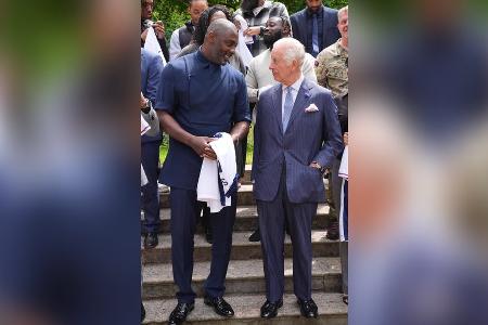 König Charles und Idris Elba: Gemeinsam gegen Jugendgewalt