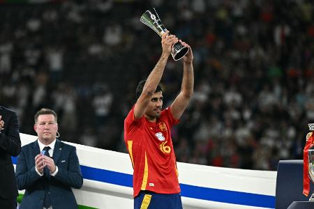 EM: Rodri als bester Spieler des Turniers geehrt