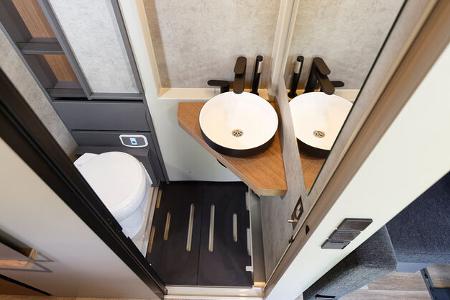 Niesmann + Bischoff Arto (2025)