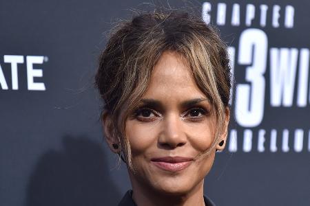Doch nicht neben Kim Kardashian: Halle Berry verlässt Serie