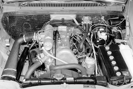 Mercedes-Benz /8 Strich-Acht W114/W115 (1968-76)